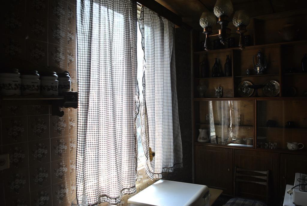 Colibri Home Kutaisi Exterior photo